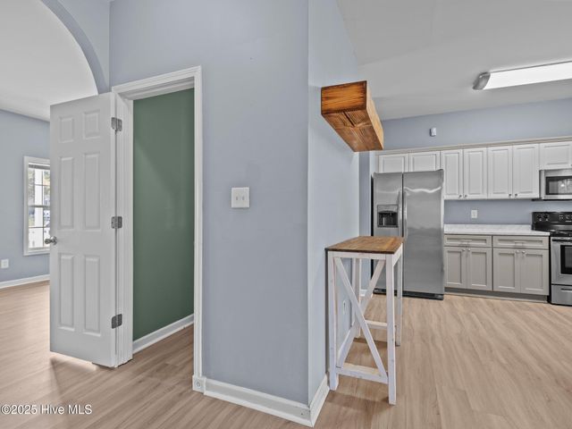 115 Craig Drive, Hubert, NC 28539