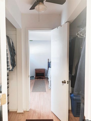 492 County Road 1947, Yantis, TX 75497