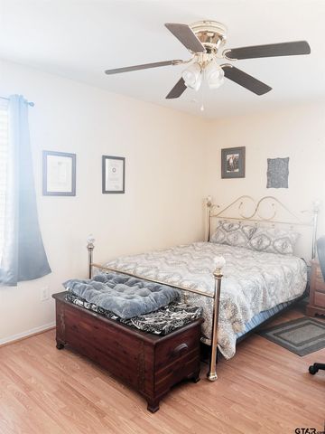 492 County Road 1947, Yantis, TX 75497