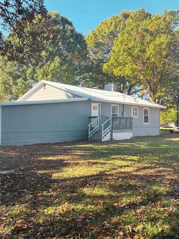 492 County Road 1947, Yantis, TX 75497