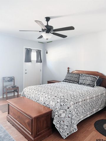 492 County Road 1947, Yantis, TX 75497