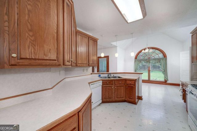 98 Country Acres Court, Mcdonough, GA 30253