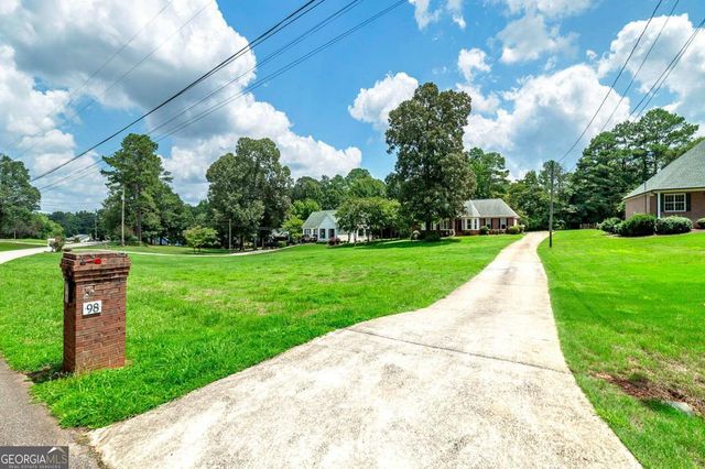 98 Country Acres Court, Mcdonough, GA 30253