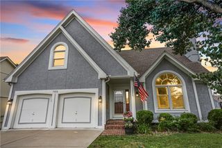 7312 N Manchester Avenue, Kansas City, MO 64158