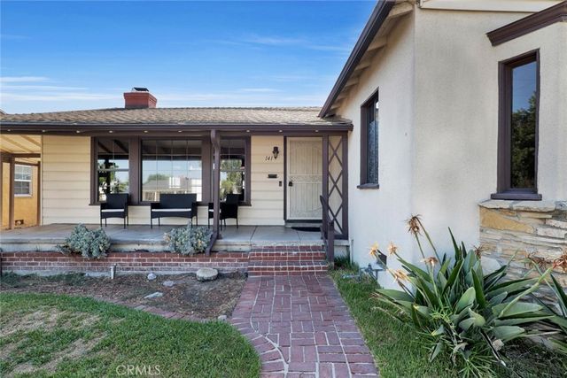 141 S Beachwood Drive, Burbank, CA 91506