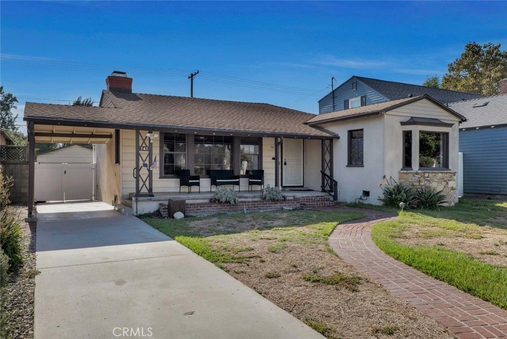 141 S Beachwood Drive, Burbank, CA 91506