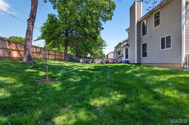 246 Westridge Parc Lane, Ellisville, MO 63021