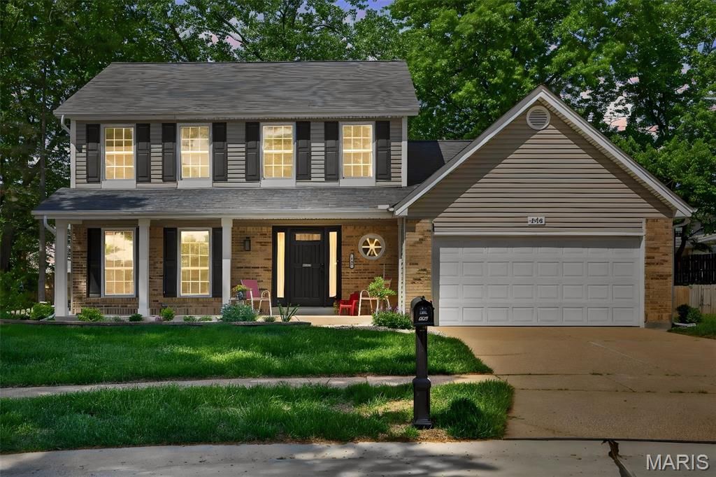 246 Westridge Parc Lane, Ellisville, MO 63021