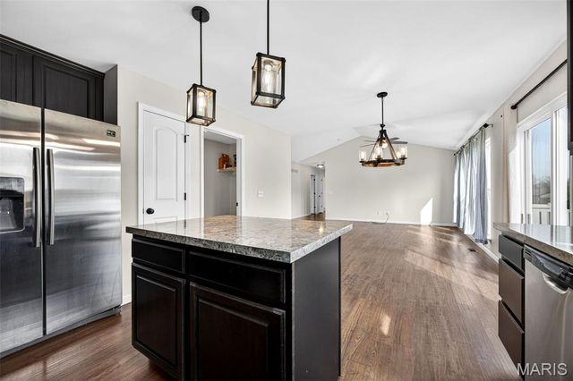 791 Glen Eagle Drive, Troy, MO 63379