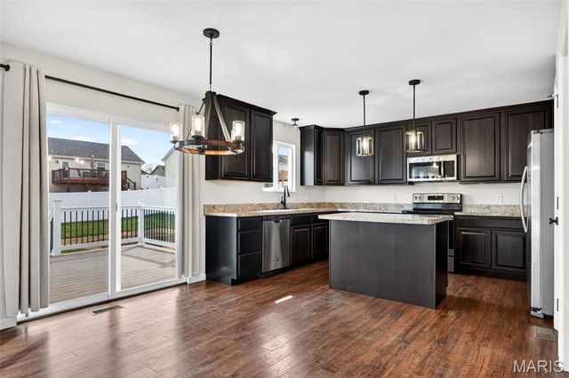 791 Glen Eagle Drive, Troy, MO 63379