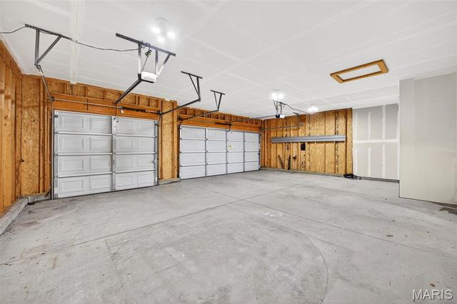 791 Glen Eagle Drive, Troy, MO 63379