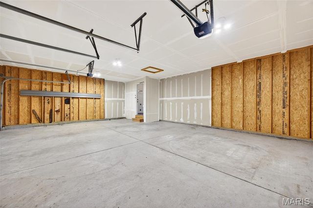 791 Glen Eagle Drive, Troy, MO 63379