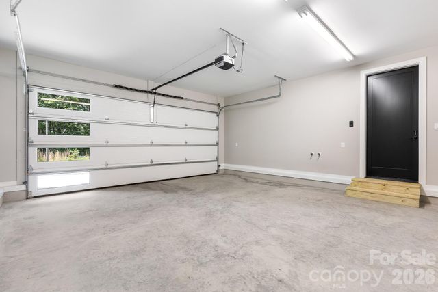 60 King Horn Ridge, Waynesville, NC 28785