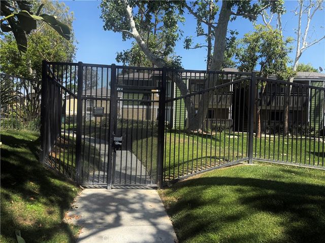 3535 Banbury Drive 94, Riverside, CA 92505