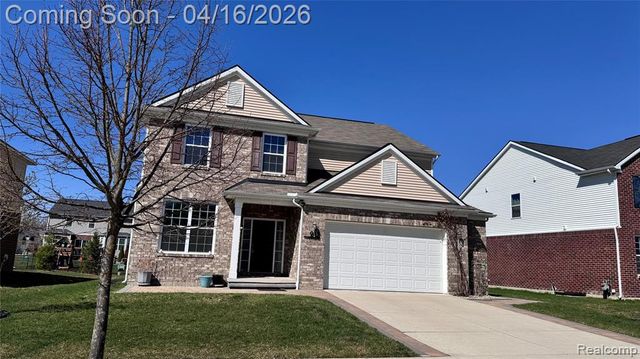 912 Petersburg Drive, Canton, MI 48188