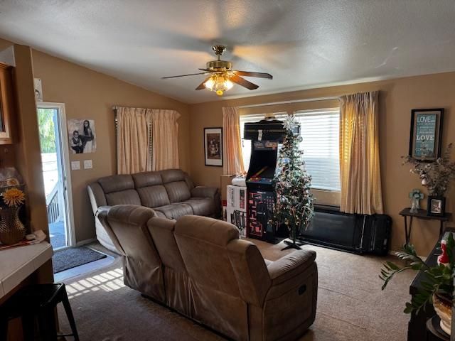 2900 Fairview Road 4, Hollister, CA 95023