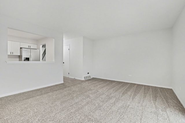 7644 S Cork Avenue, Justice, IL 60458