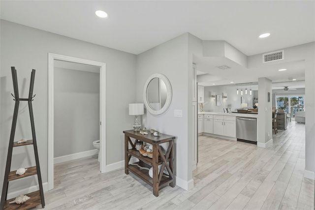 544 PINELLAS BAYWAY S TH13, Tierra Verde, FL 33715