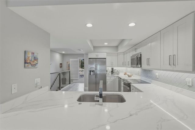 544 PINELLAS BAYWAY S TH13, Tierra Verde, FL 33715