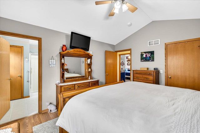 268 Meadow Lane, Poynette, WI 53955