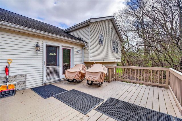 268 Meadow Lane, Poynette, WI 53955
