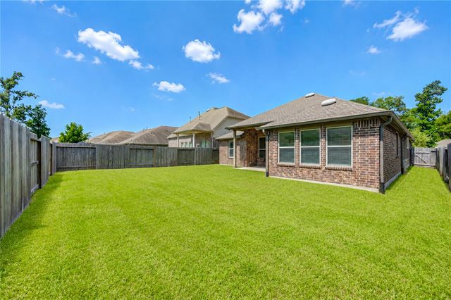 18711 Laurel Hills Drive, New Caney, TX 77357