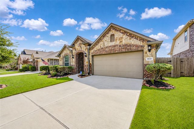 18711 Laurel Hills Drive, New Caney, TX 77357