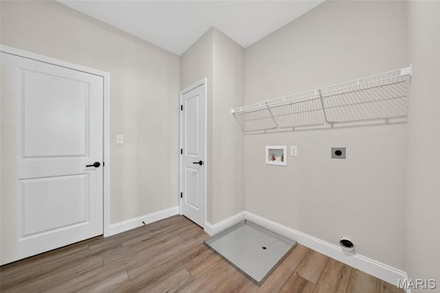 549 Ryehill Drive, St Peters, MO 63376