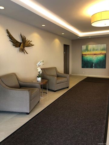 1296 Midland Avenue E4, Yonkers, NY 10704