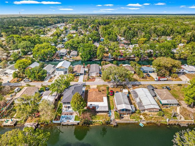 6314 SEBRING STREET, Weeki Wachee, FL 34607