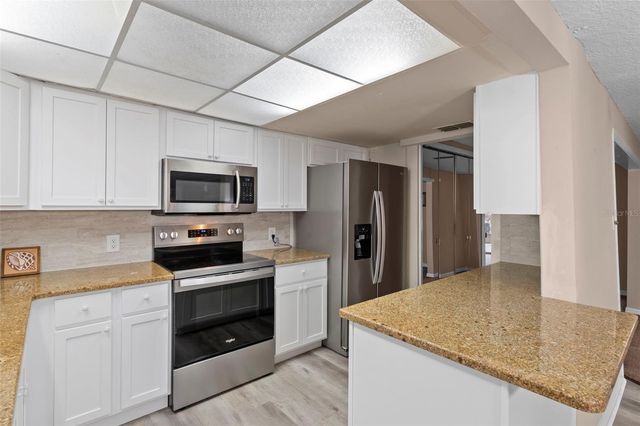 6314 SEBRING STREET, Weeki Wachee, FL 34607