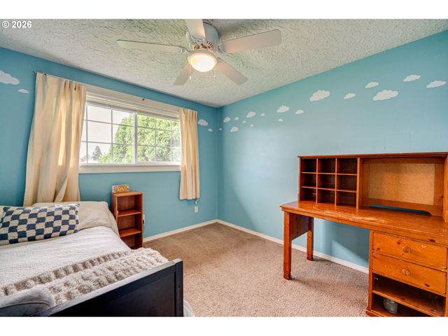 107 Nw 102ND St, Vancouver, WA 98685