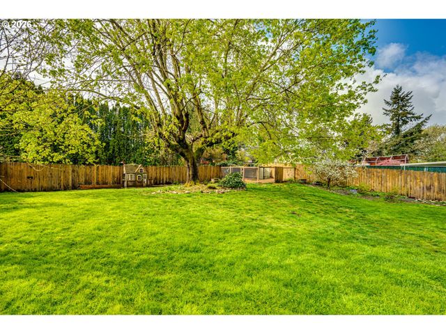 107 Nw 102ND St, Vancouver, WA 98685