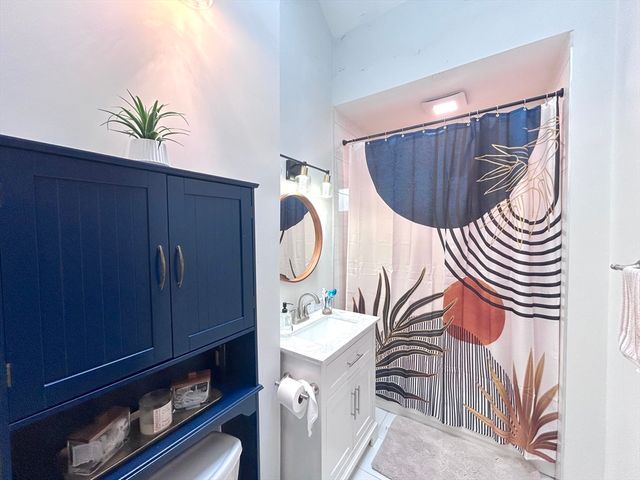 144 Cleveland Ave 2, Braintree, MA 02184