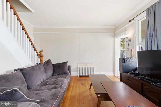 605 BROAD ST, Beverly, NJ 08010