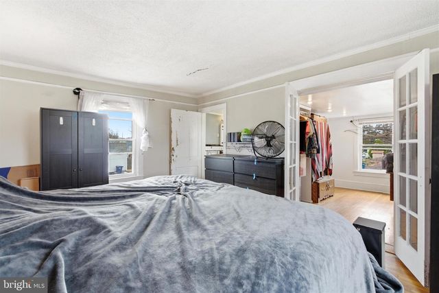 605 BROAD ST, Beverly, NJ 08010