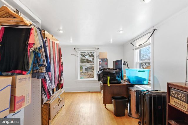 605 BROAD ST, Beverly, NJ 08010