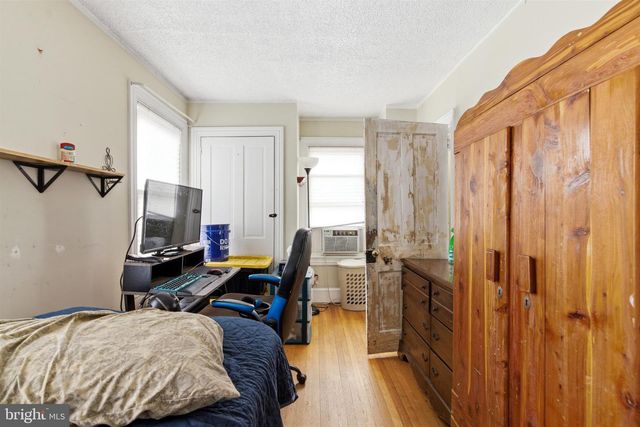 605 BROAD ST, Beverly, NJ 08010