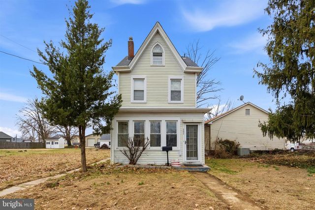 605 BROAD ST, Beverly, NJ 08010