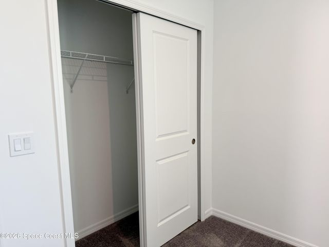 917 Castleford Avenue NE, Palm Bay, FL 32905