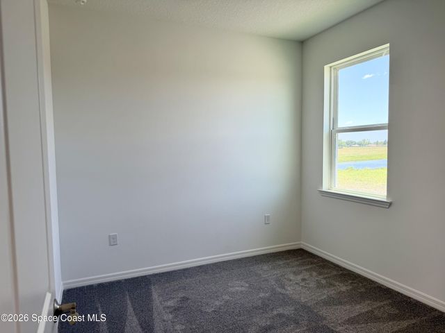 917 Castleford Avenue NE, Palm Bay, FL 32905