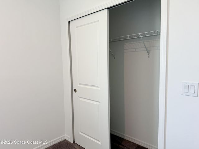 917 Castleford Avenue NE, Palm Bay, FL 32905