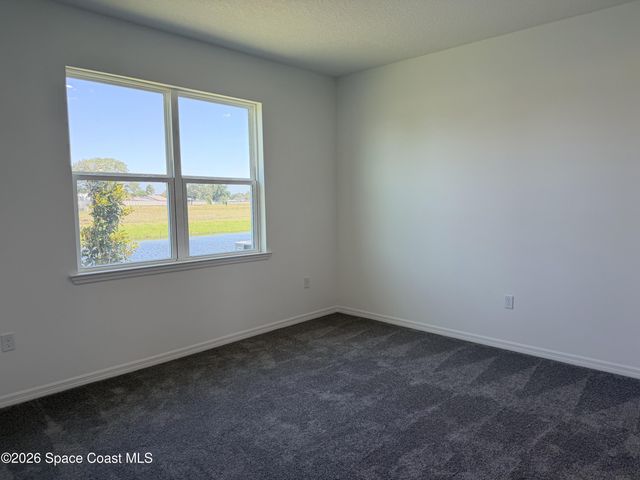 917 Castleford Avenue NE, Palm Bay, FL 32905