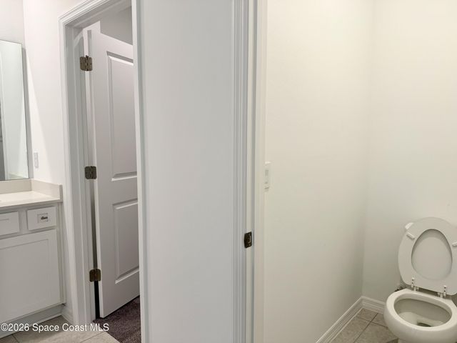 917 Castleford Avenue NE, Palm Bay, FL 32905