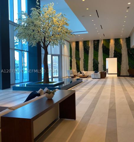 851 NE 1st Ave 2501, Miami, FL 33132