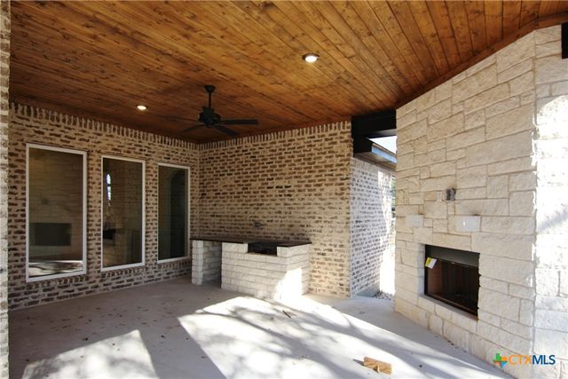 1010 High Plains Drive, Nolanville, TX 76559