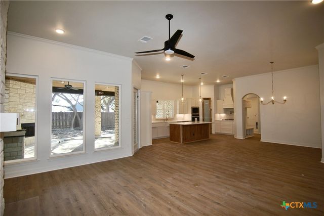 1010 High Plains Drive, Nolanville, TX 76559