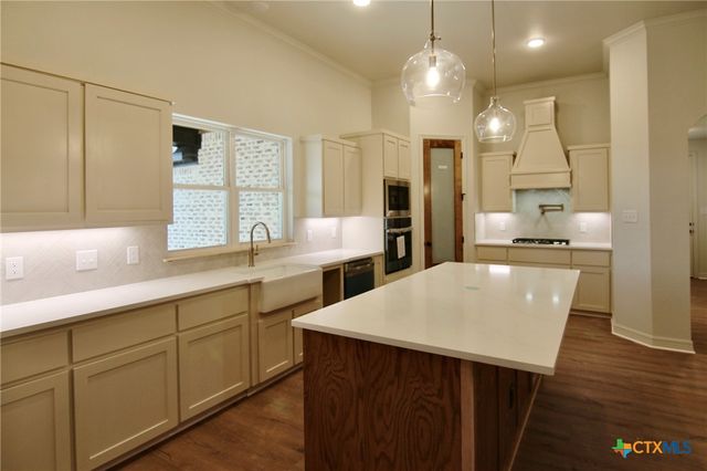 1010 High Plains Drive, Nolanville, TX 76559