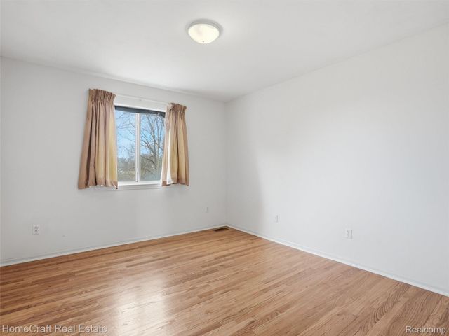 3124 HONEYSUCKLE Drive, Scio Township, MI 48103