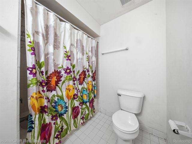 3124 HONEYSUCKLE Drive, Scio Township, MI 48103